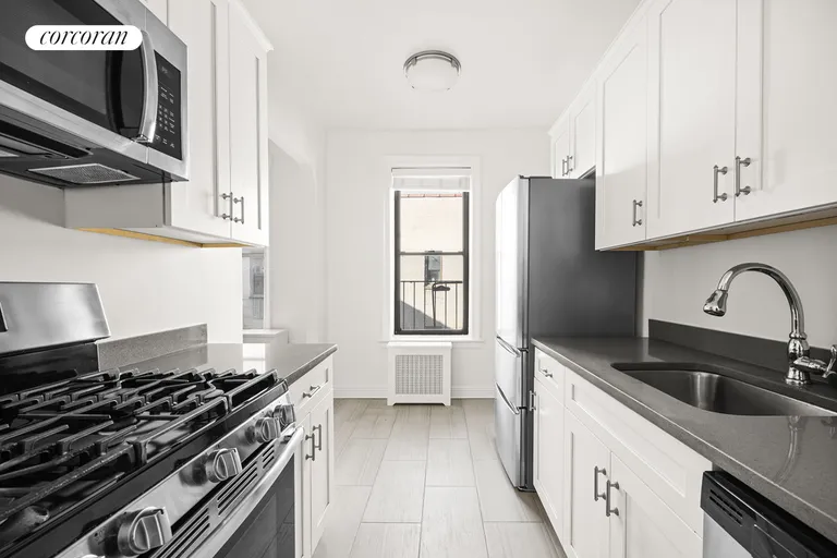 New York City Real Estate | View 80 Winthrop Street, G6 | room 3 | View 4