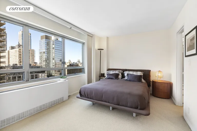 New York City Real Estate | View 170 West End Avenue, 19M | Sleeping Alcove | View 2