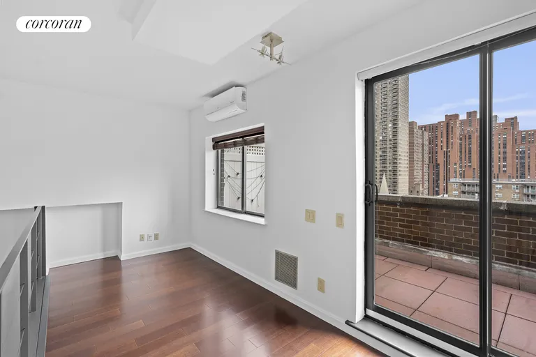 New York City Real Estate | View 225 East 86th Street, 1201 | room 9 | View 10
