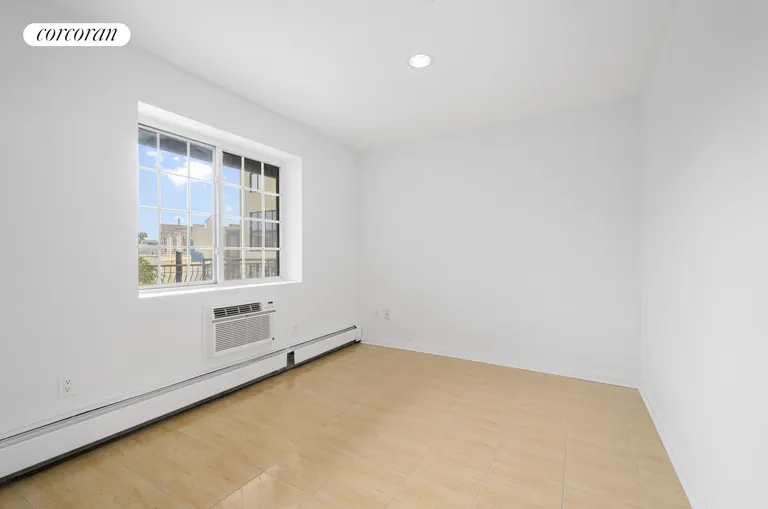 New York City Real Estate | View 152 Beard Street, 2B | room 3 | View 4