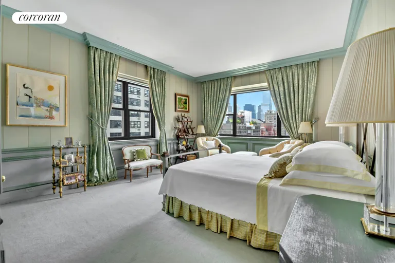 New York City Real Estate | View 700 Park Avenue, 8B | Primary Bedroom | View 6