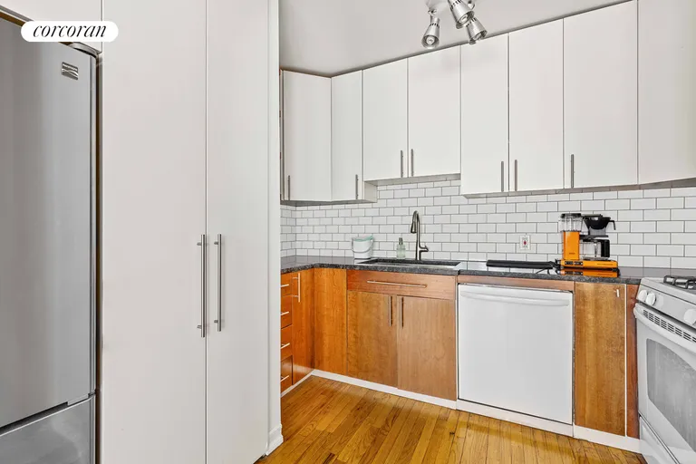 New York City Real Estate | View 407 East 12th Street, 2RN | room 6 | View 7