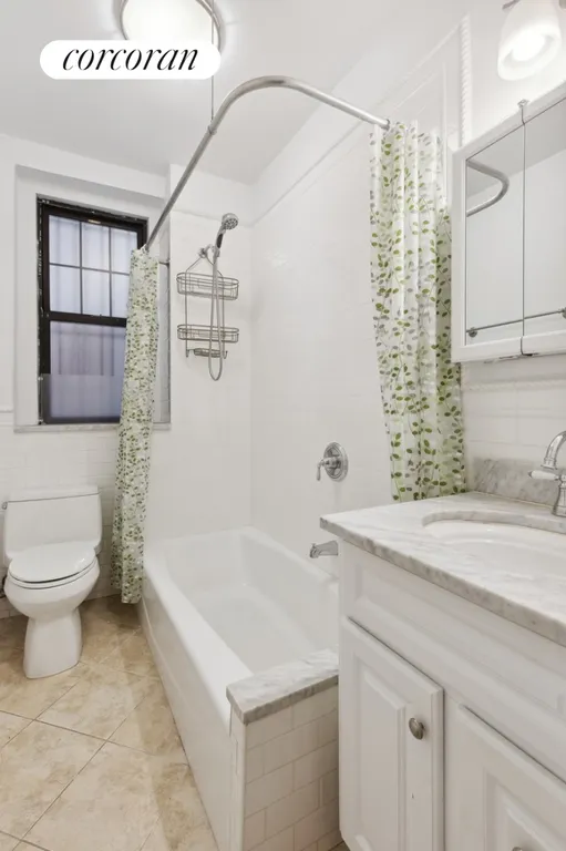 New York City Real Estate | View 3117 Broadway, 2 | Full Bathroom | View 5