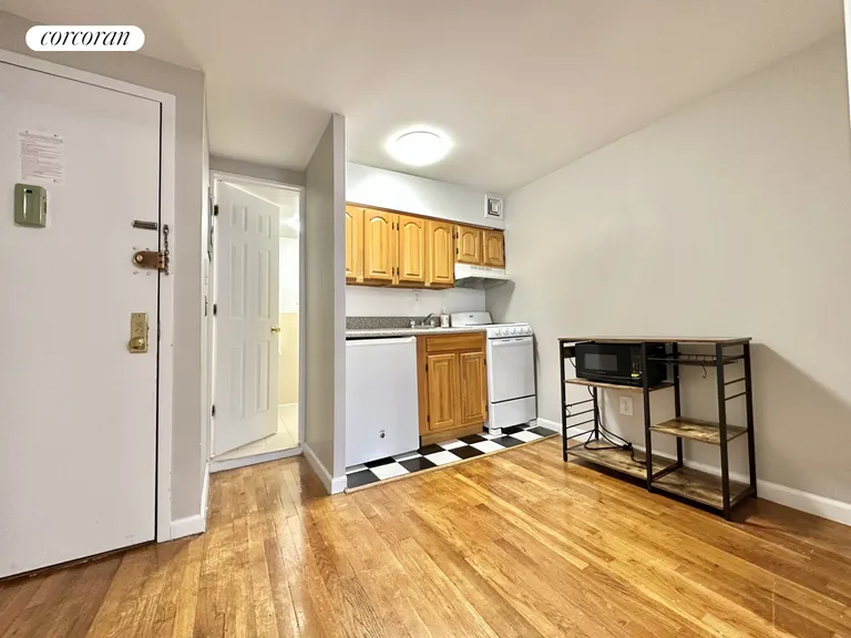 New York City Real Estate | View 518 East 5th Street, 12A | room 1 | View 2