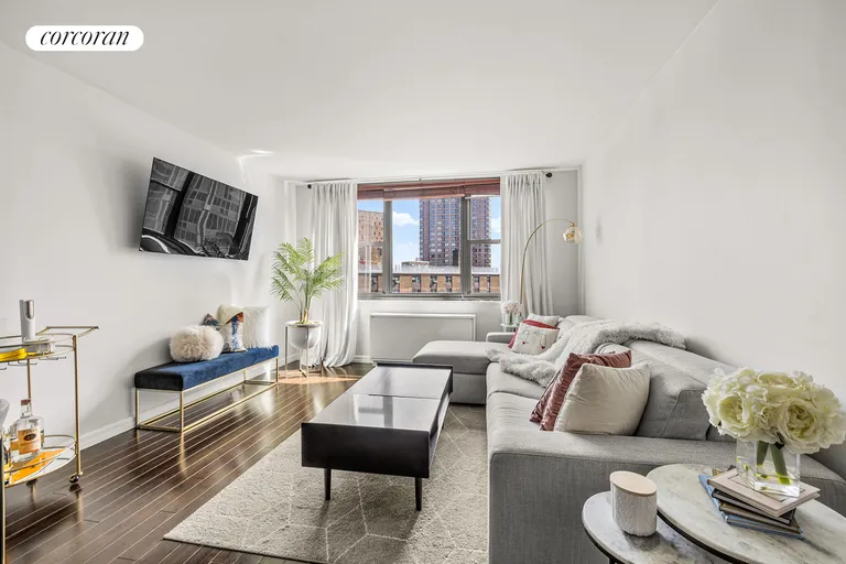 New York City Real Estate | View 340 East 93rd Street, 25H | 1 Bed, 1 Bath | View 1