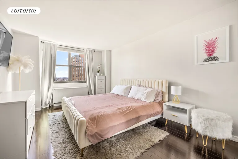 New York City Real Estate | View 340 East 93rd Street, 25H | Primary Bedroom | View 5