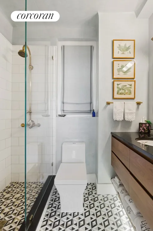 New York City Real Estate | View 175 East 79th Street, 11D | Full Bathroom | View 8