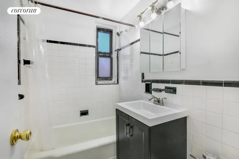 New York City Real Estate | View 1420 York Avenue, 5A | room 5 | View 6