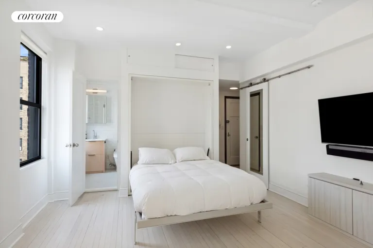 New York City Real Estate | View 243 West End Avenue, 1409 | room 3 | View 4