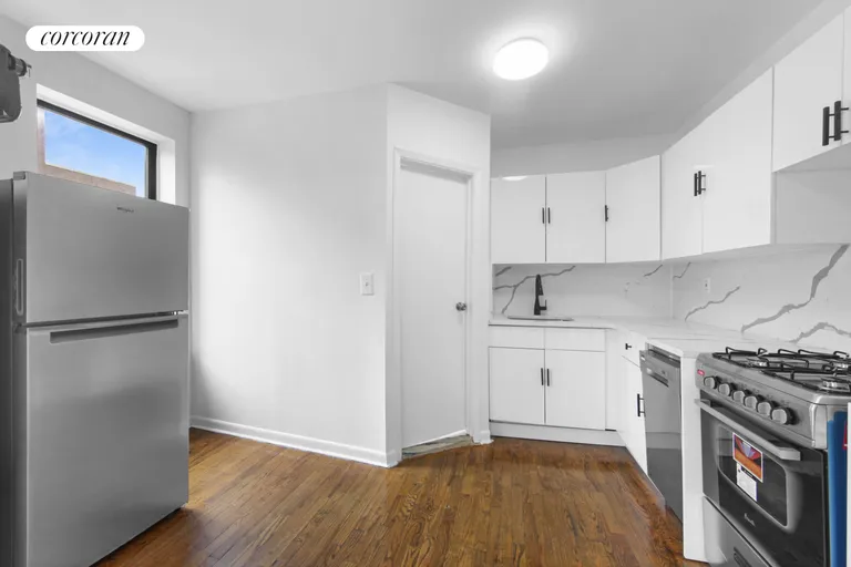 New York City Real Estate | View 205 Allen Street, 28 | room 3 | View 4