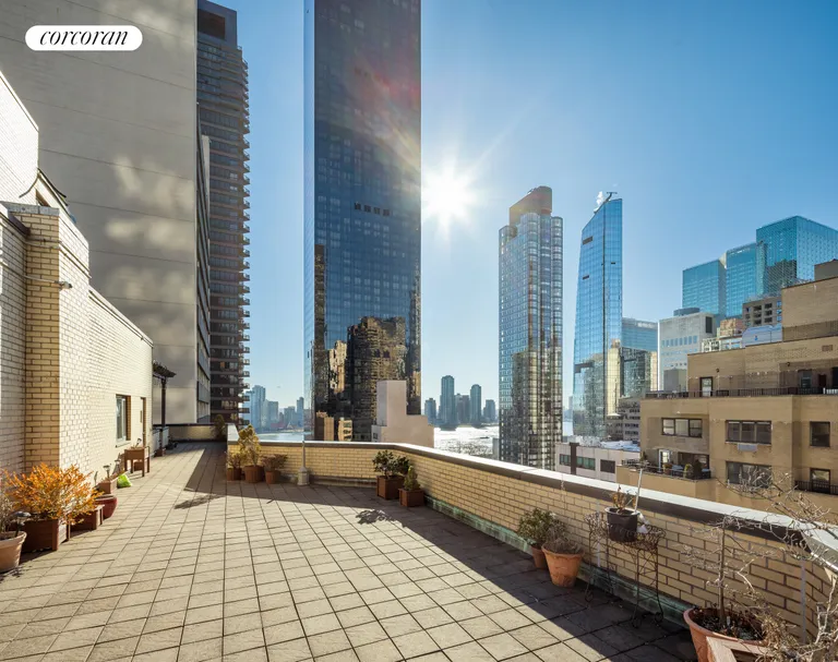New York City Real Estate | View 301 East 48th Street, 3H | room 5 | View 6