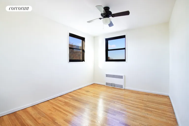 New York City Real Estate | View 63-84 Saunders Street, 4M | room 28 | View 29