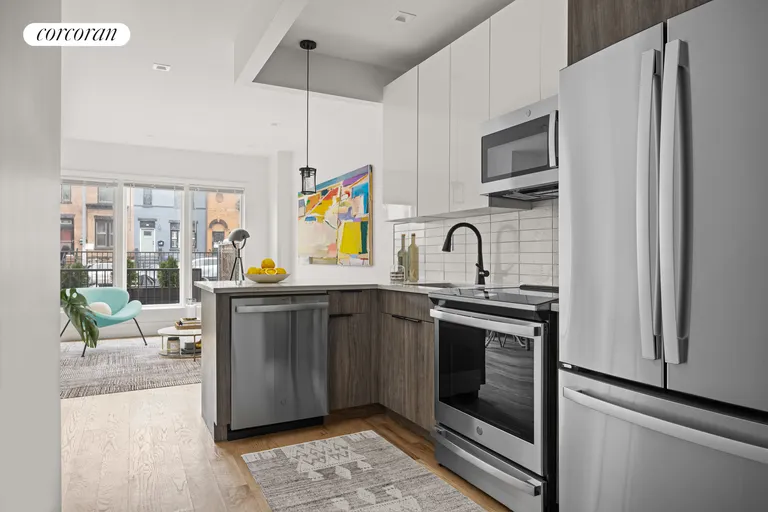 New York City Real Estate | View 508A Lexington Avenue, 1 | room 2 | View 3