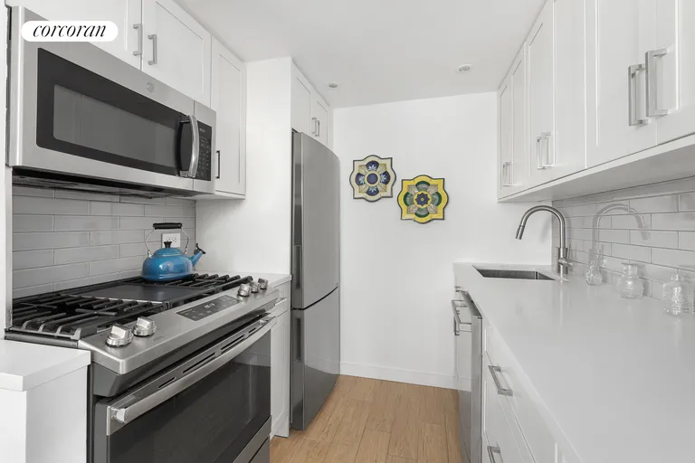 New York City Real Estate | View 111 Hicks Street, 14M | room 2 | View 3