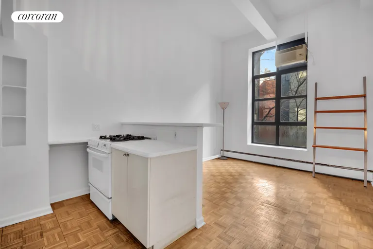 New York City Real Estate | View 350 East 62Nd Street, 2G | room 1 | View 2