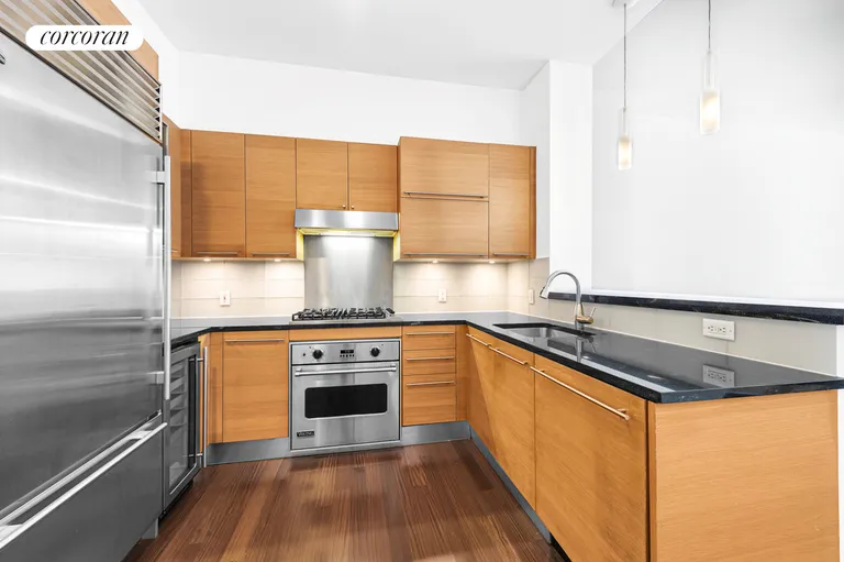 New York City Real Estate | View 10 West End Avenue, 3C | room 4 | View 5