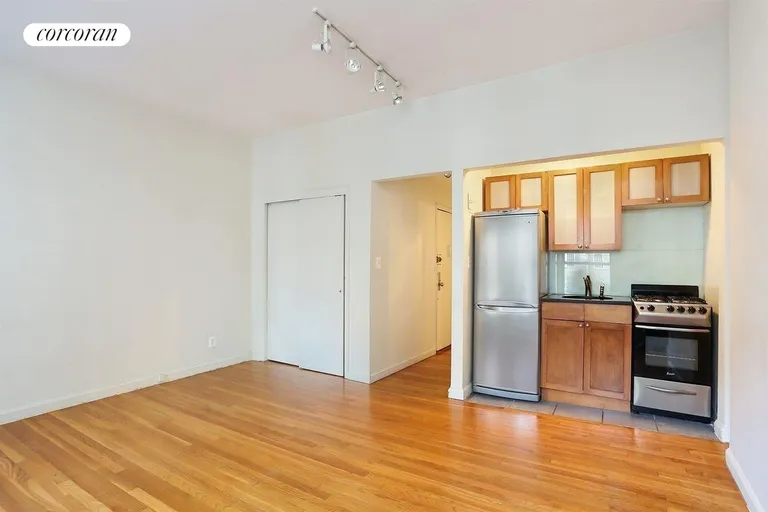 New York City Real Estate | View 208 East 32nd Street, 3A | Kitchen | View 3