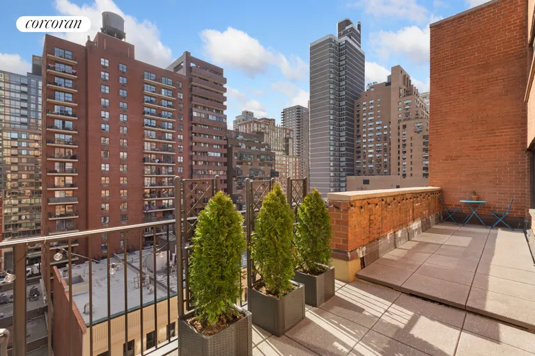 New York City Real Estate | View 235 East 87th Street, 11K | room 1 | View 2