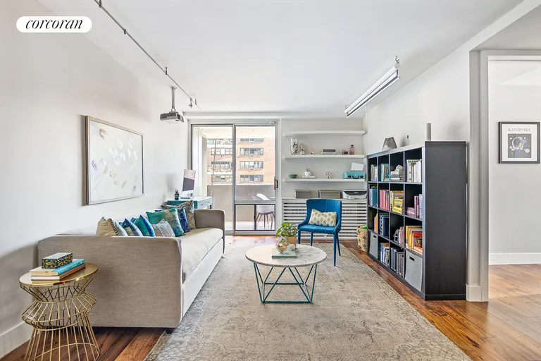 New York City Real Estate | View 100 West 94th Street, 8G | 3 Beds, 2 Baths | View 1