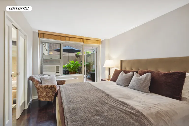 New York City Real Estate | View 77 West 55th Street, 2K | Bedroom | View 4