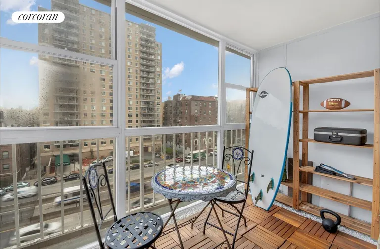 New York City Real Estate | View 118-17 Union Turnpike, 6L | room 2 | View 3