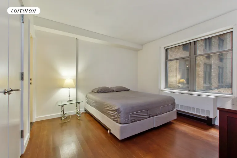 New York City Real Estate | View 100 West 58th Street, 2H | room 5 | View 6