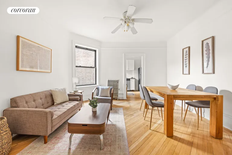 New York City Real Estate | View 5 Stratford Road, 15 | room 1 | View 2