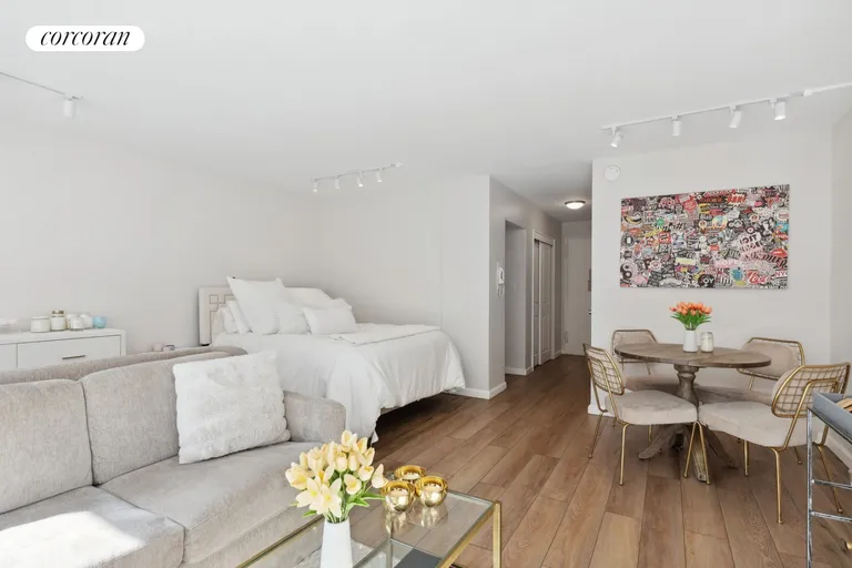 New York City Real Estate | View 139 East 33rd Street, 10C | room 1 | View 2
