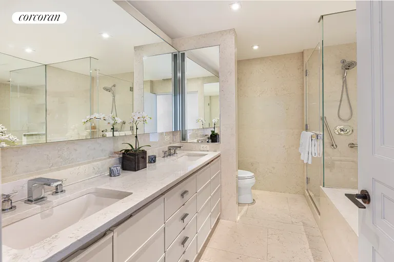 New York City Real Estate | View 170 East End Avenue, 10/11B | Primary Bathroom | View 5