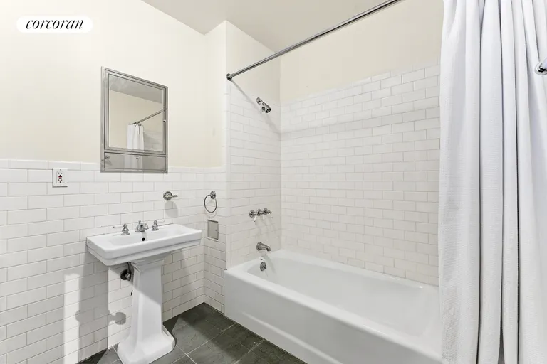 New York City Real Estate | View 49 Murray Street, 3 | Bathroom | View 6