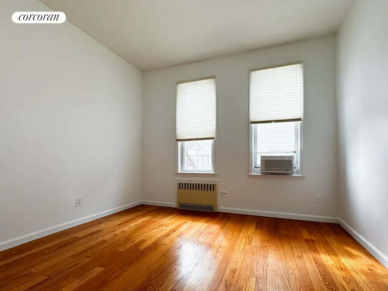 New York City Real Estate | View 174 Engert Avenue, 2R | room 2 | View 3