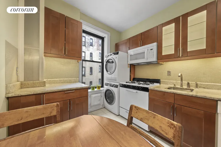 New York City Real Estate | View 35 Crown Street, 3D | room 6 | View 7