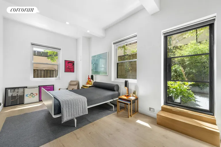 New York City Real Estate | View 200 East 16th Street, 1DE | room 4 | View 5