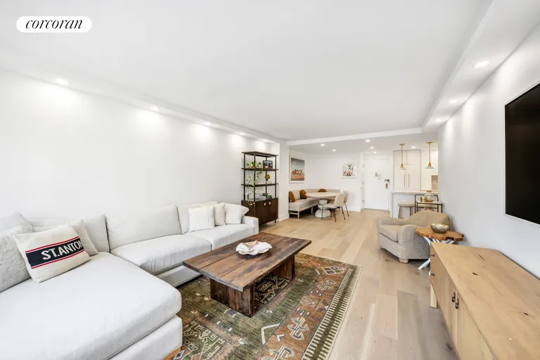 New York City Real Estate | View 315 East 72Nd Street, 16K | room 1 | View 2