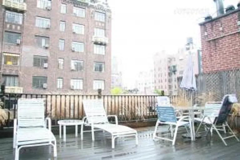 New York City Real Estate | View 120 East 19th Street, 4F | 2 Beds, 2 Baths | View 2