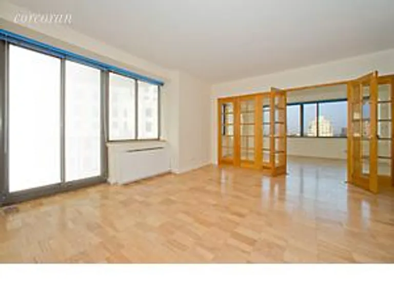 New York City Real Estate | View 45 East 25th Street, 32B | room 2 | View 3