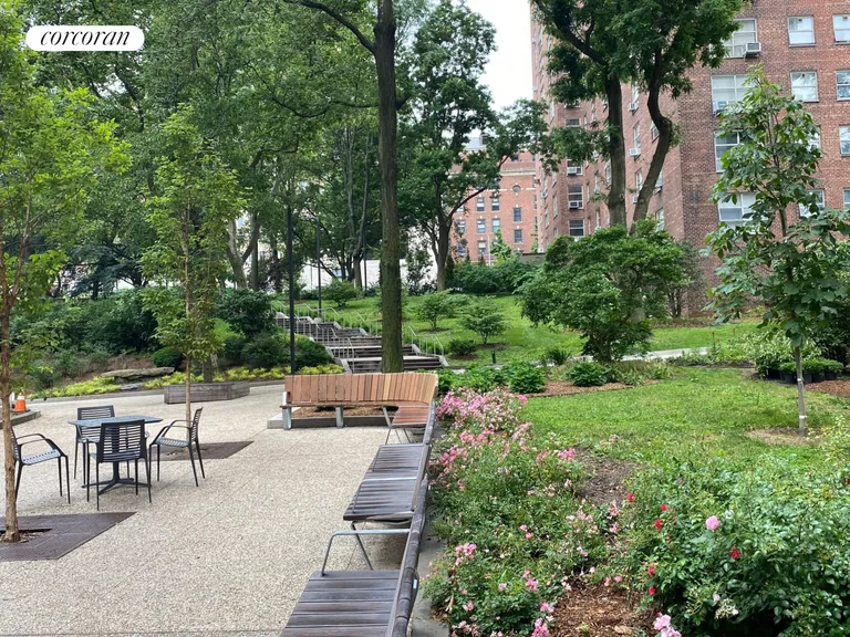 New York City Real Estate | View 90 LaSalle Street, MC | Building Grounds | View 11