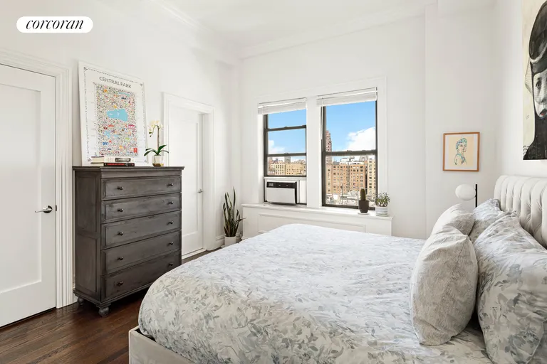 New York City Real Estate | View 23 West 73rd Street, 1514 | room 3 | View 4
