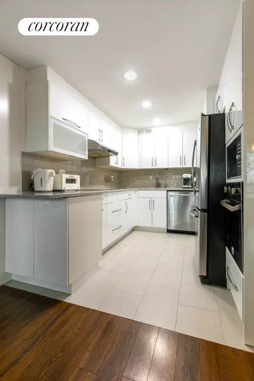 New York City Real Estate | View 11-01 162nd Street, 8C | room 3 | View 4