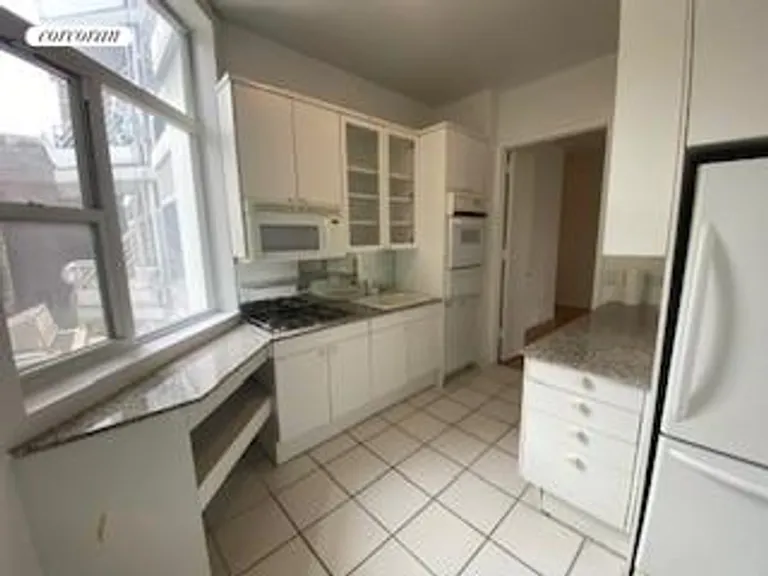 New York City Real Estate | View 200 East 32nd Street, 4E | Windowed kitchen | View 6