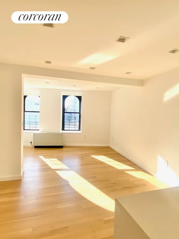 New York City Real Estate | View 341 West 11th Street, PHC | Living Room | View 4