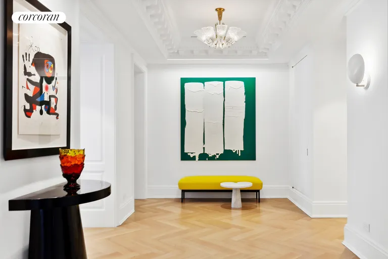 New York City Real Estate | View 730 Park Avenue, 7C | Entry Gallery | View 5