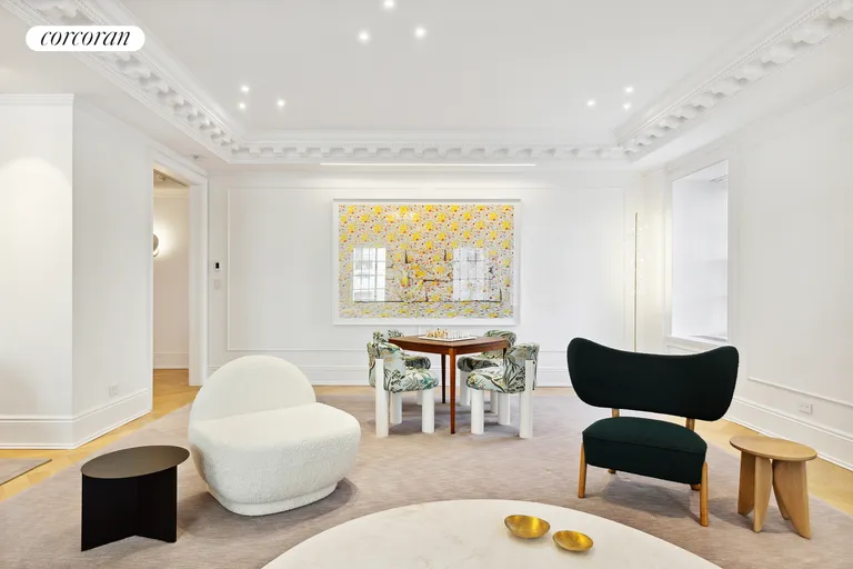 New York City Real Estate | View 730 Park Avenue, 7C | Great Room | View 3