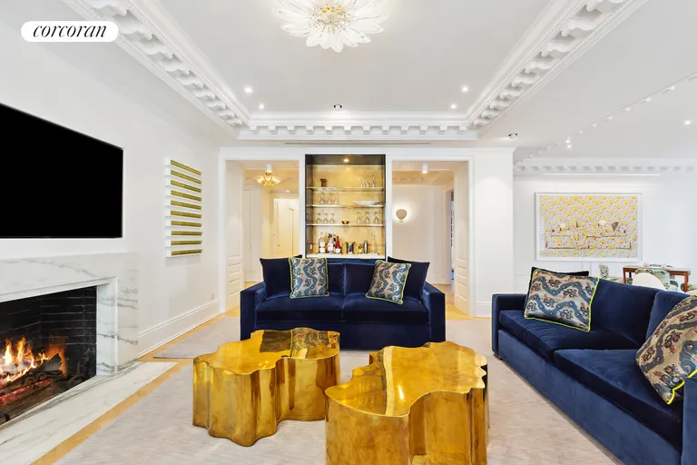 New York City Real Estate | View 730 Park Avenue, 7C | Great Room | View 4