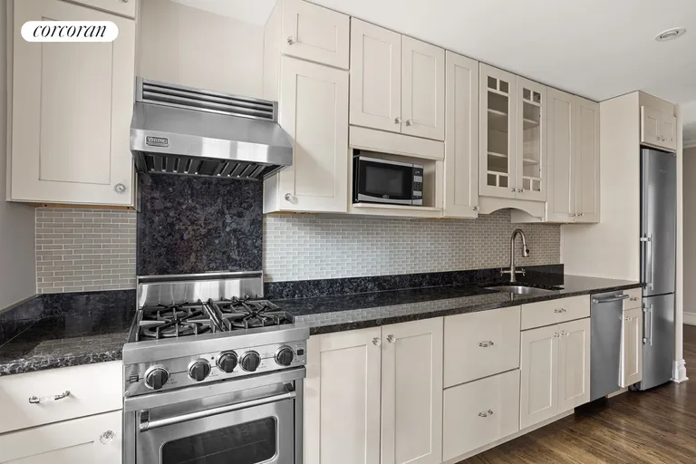 New York City Real Estate | View 340 East 74th Street, PHB | Kitchen | View 5
