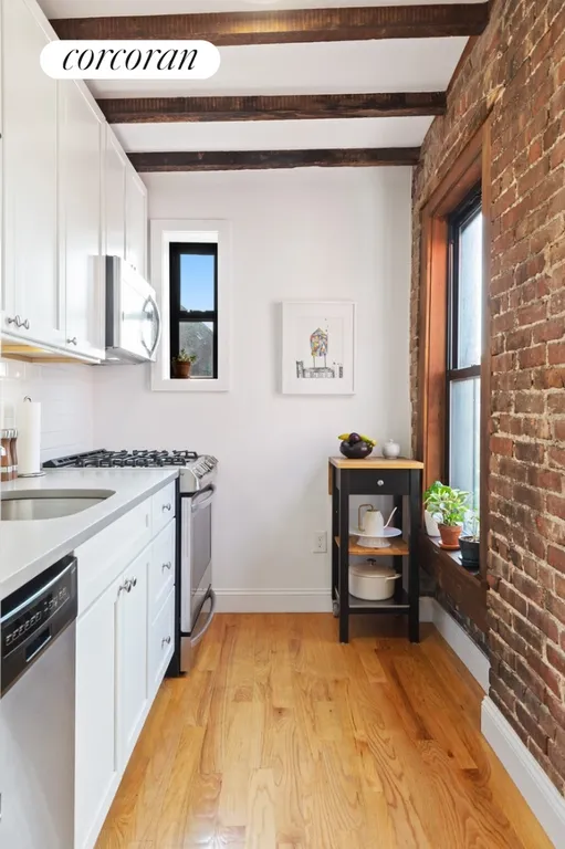 New York City Real Estate | View 439 Hicks Street, 6D | room 2 | View 3