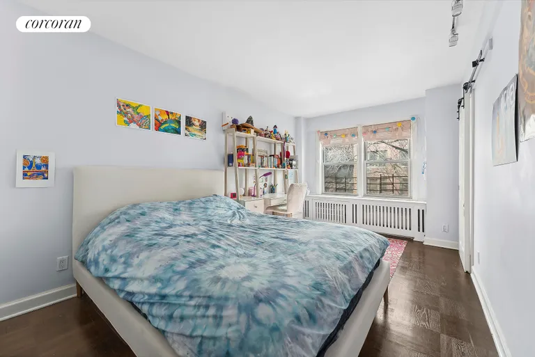 New York City Real Estate | View 515 East 85th Street, 7F | Bedroom | View 7