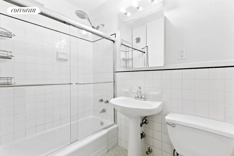 New York City Real Estate | View 77 East 12th Street, 3G | Full Bathroom | View 5