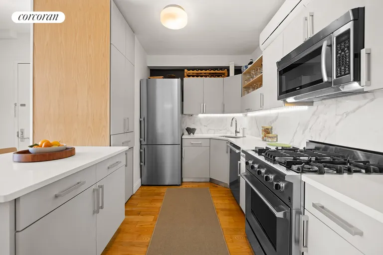 New York City Real Estate | View 267 8th Street, 2R | room 3 | View 4