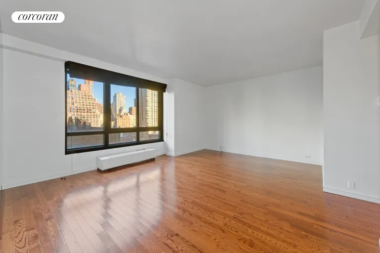 New York City Real Estate | View 100 United Nations Plaza, 15F | 1 Bed, 1 Bath | View 1